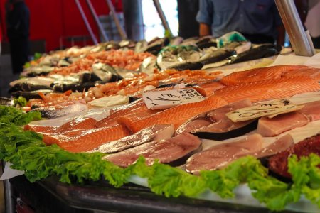 В Петербурге изъяли 120 тонн рыбы из Норвегии