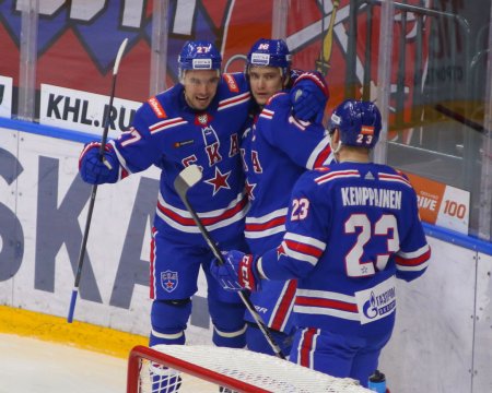 Петербургский СКА разгромил Куньлунь Ред Стар в матче КХЛ