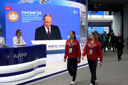 В Санкт-Петербурге прошло пленарное заседание XXVII Международного экономического форума